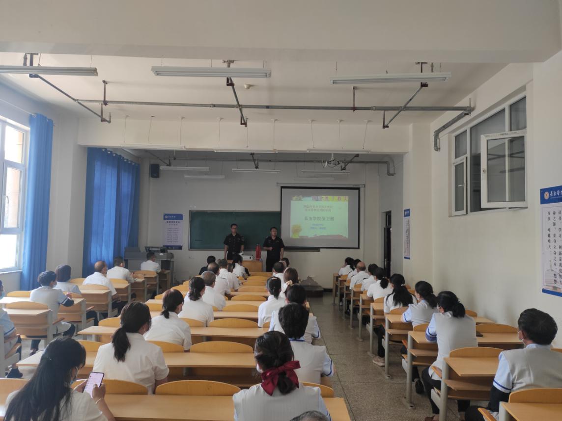 de4f4ff7cdd9b781c9ca1914203c85e de4f4ff7cdd9b781c9ca1914203c85e